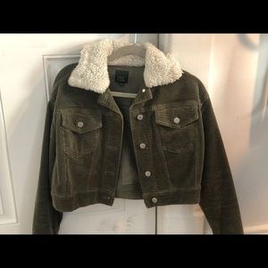 Cropped faux fur corduroy jacket 🧥